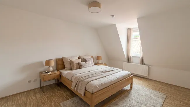 *DG-Galeriewohnung inkl. Klima und Küche möbliert am Lendplatz* - Titelbild