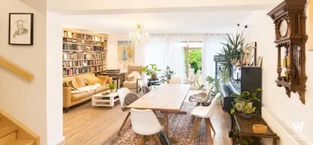 Traumhaftes Reihenhaus in Top-Lage von Gumpoldskirchen: 3 Etagen + Vollunterkellerung | Terrasse & Eigengarten