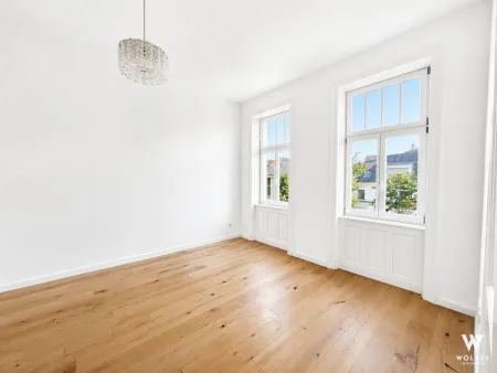 Hochwertig sanierte Altbauwohnung mit Balkon, Fußbodenheizung und perfekter Raumaufteilung | Nähe Obkirchergasse | S Oberdöbling | Olympiapark