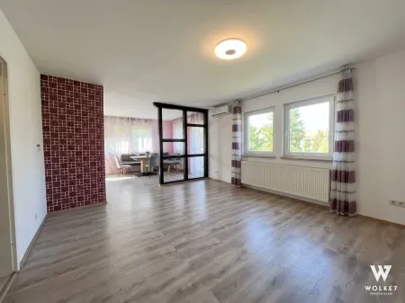 Großzügiges Einfamilienhaus in ruhiger Lage mit riesiger Terrasse und sofortigem Bezug in 2294 Breitensee