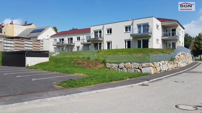 Neuer Lebensstil in Dobersberg: Moderne 2-Zimmer-Wohnung mit Garten und Terrasse! - Titelbild
