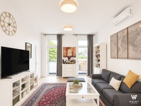 Exklusive 4-Zimmerwohnung im Altbaustil: Große Ost-Terrasse | Vollsaniert & Neuwertig | Klimatisiert | Hochwertig möbliert