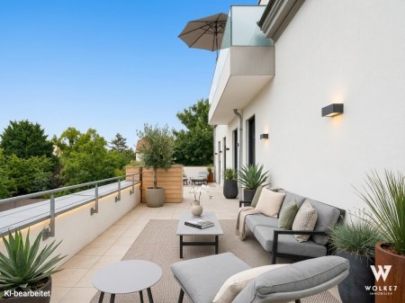 Exklusive 4-Zimmerwohnung im Altbaustil: Große Ost-Terrasse | Vollsaniert & Neuwertig | Klimatisiert | Hochwertig möbliert