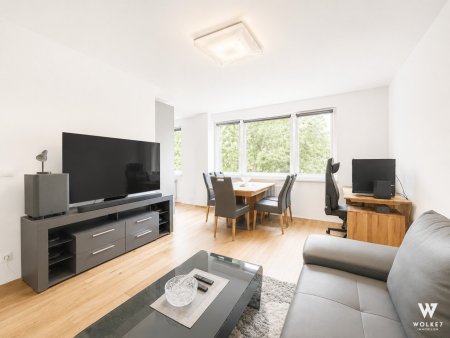 +++ Absolute Ruhelage - Kaiserliches Entrée Generalsanierte 2-Zimmer Wohnung I inkl. Lift & Garagenplatz +++
