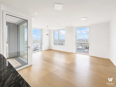 TWENTYTWO Tower | Exklusive 3-Zimmer-Wohnung im 25. Stock mit Loggia, Rooftop-Pool & Wellness