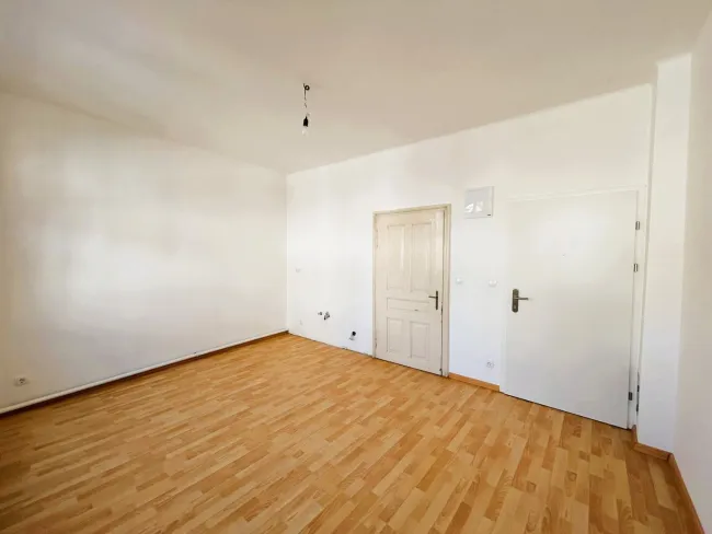 Perfekt für Singles, als Zweitwohnsitz oder als Anlegerwohnung - Wohnung mit 28 m² (Top 3) in Wiesmath - Bild