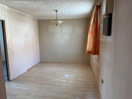 Einfamilienhaus mit Garten - 5 Zimmer - SANIERUNGSBEDÜRFTIG - in Wöllersdorf - Euro 180.000!