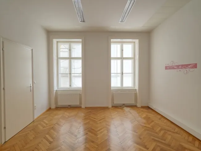 großer Raum