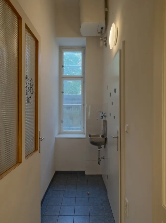 Handwaschbecken