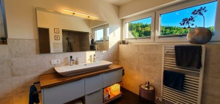 Ein Zuhause für höchste Ansprüche - Architektur, Privatsphäre und Wohnqualität in ruhiger Lage/Seeboden am Millstätter See