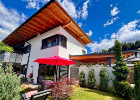 4-Zi.-Luxus-Maisonette mit Garten, Terrasse & Loggia - Panorama-Bergblick in Seeboden/Millstätter See