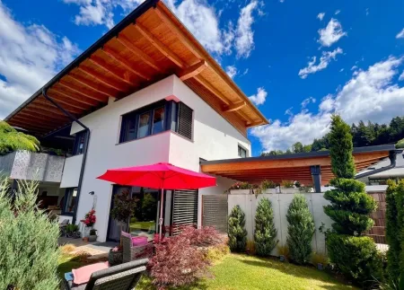 4-Zi.-Luxus-Maisonette mit Garten, Terrasse & Loggia - Panorama-Bergblick in Seeboden/Millstätter See