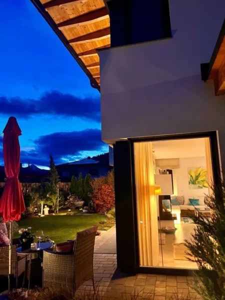 4-Zi.-Luxus-Maisonette mit Garten, Terrasse & Loggia - Panorama-Bergblick in Seeboden/Millstätter See
