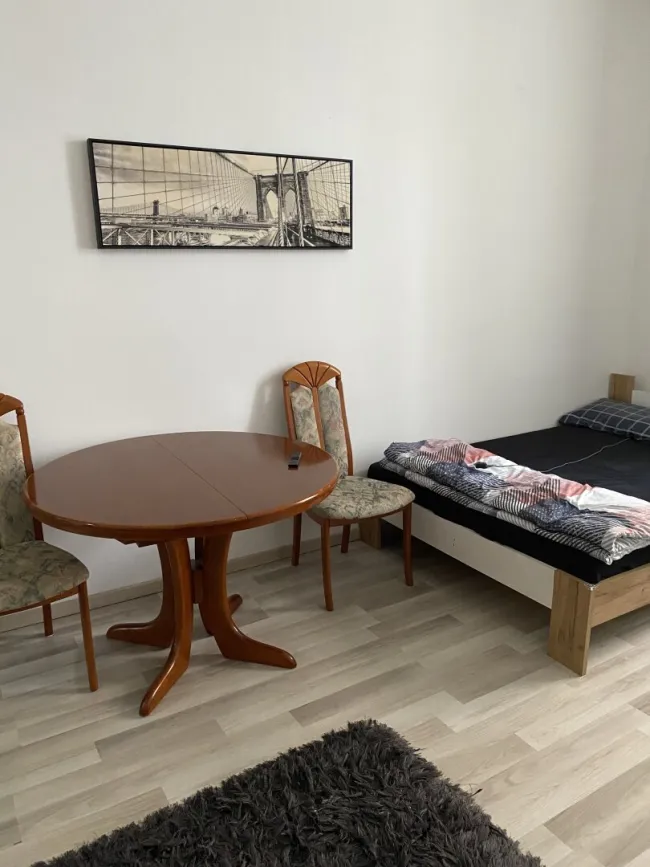 Kleine Altbauwohnung nähe Hannovermarkt.. - Bild