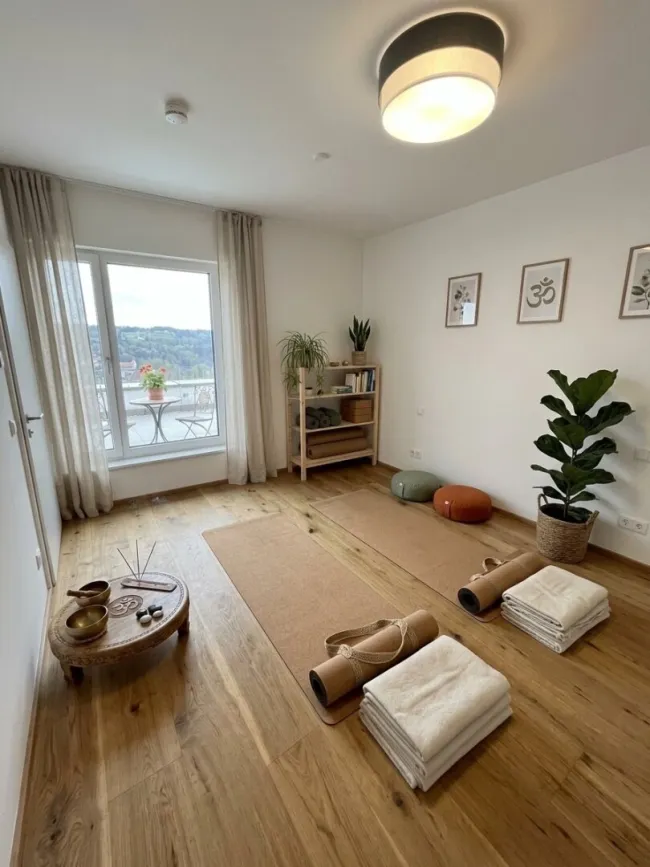 Zimmer 2 Beispiel YOGA