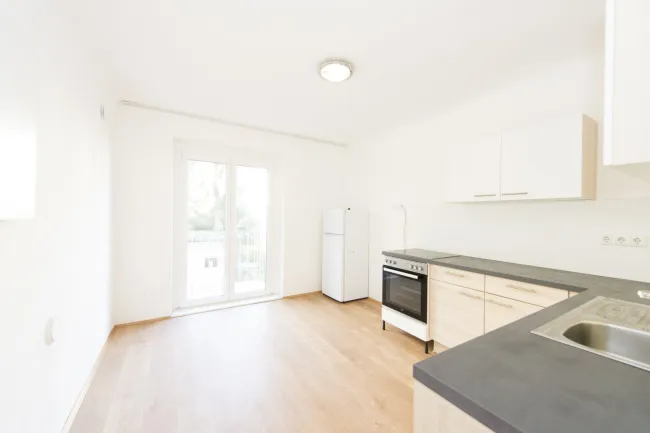 Gemütliche 3-Zimmer-Wohnung in Graz mit Balkon - Titelbild