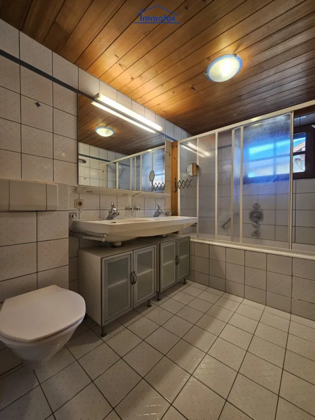 Gemütliche 2 Zimmer Wohnung in zentraler Lage - Bild