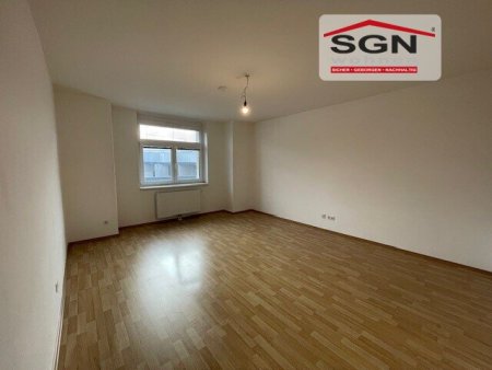 2-Zimmer Genossenschaftswohnung mit Terrasse