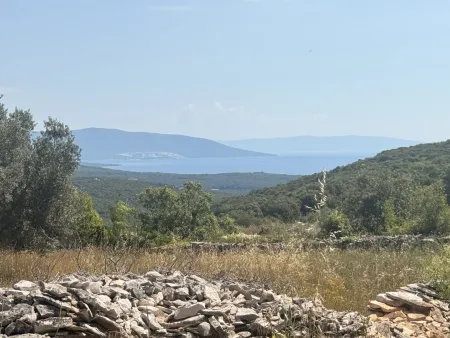 Hotel mit 16 Zimmern, Garten & 30 Stellplätzen in Medulin, Kroatien – €2,3 Mio.