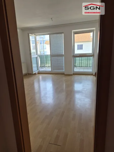 Sehr schöne 3 Zimmerwohnung mit Balkon - Bahnhofsnähe