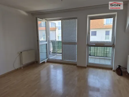 Sehr schöne 3 Zimmerwohnung mit Balkon - Bahnhofsnähe