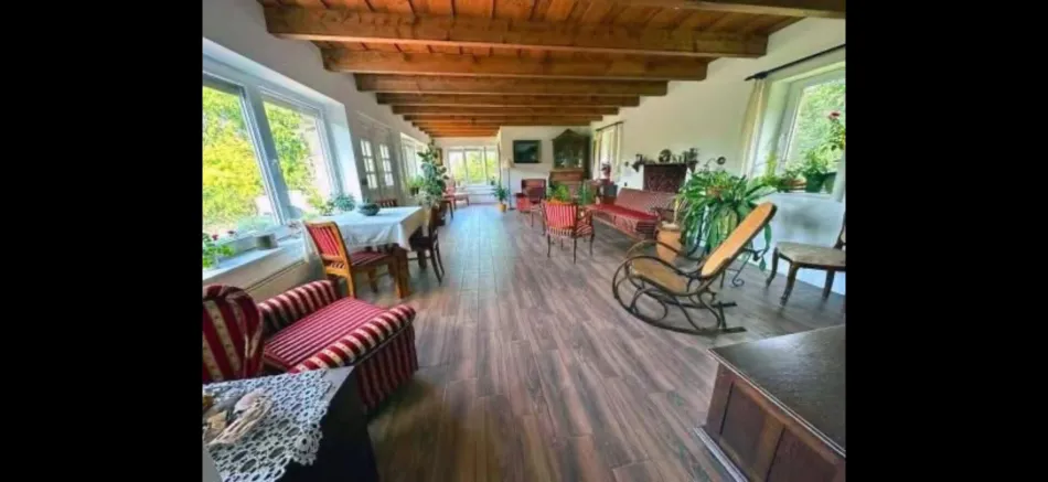 Charmantes Landhaus in Fehértó mit Garten, Kamin & Stellplätzen – 3 Zimmer, 127m²! - Bild