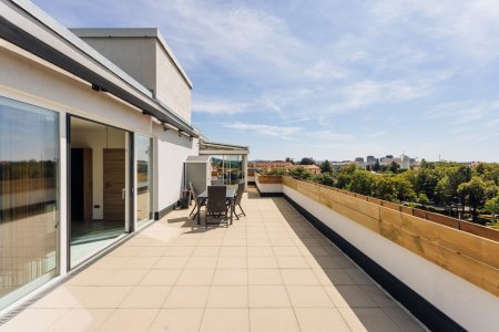 Penthouse mit Panorama: Sonnenterrasse, Luftwärmepumpe & Fußbodenheizung!