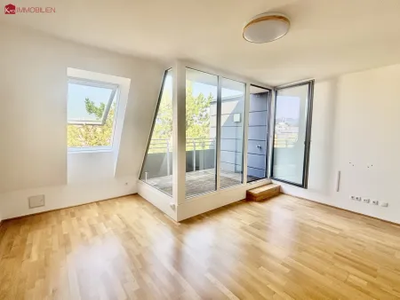 Helles 3-Zimmer Dachgeschoß mit Balkon, Stellplatz & Grünblick in 1230 Wien