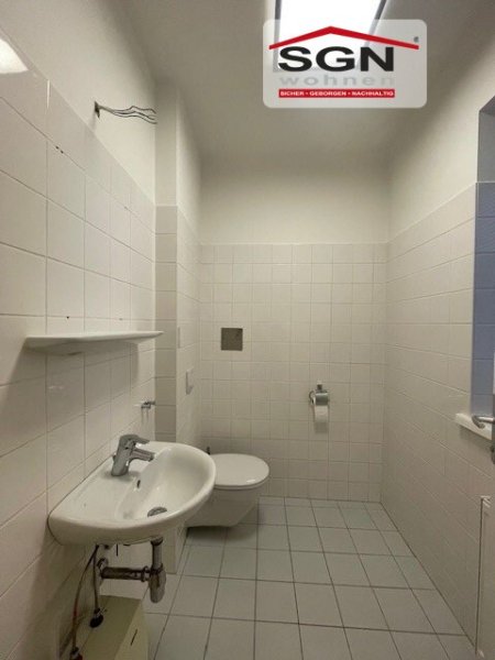 B Ü R O zu vermieten