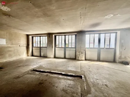 Gewerbehalle 30 m² in 2242 Prottes – Top Lage