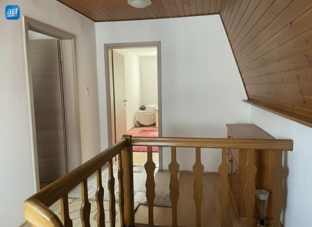 Charmantes Wohnhaus möbliert, Koffer packen und einziehen!