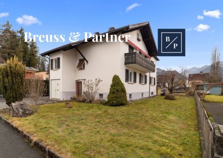 Haus in Rankweil mit Garten, Garage & Bergblick – Renovierungsprojekt mit viel Potential