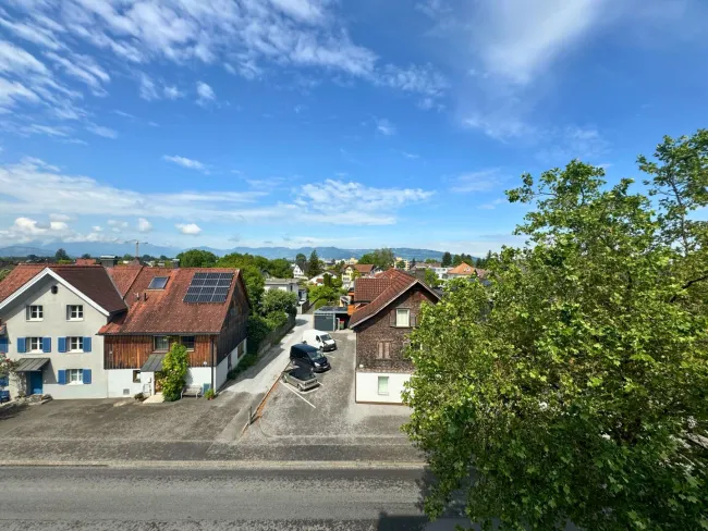 Attraktive 3-Zimmer-Wohnung mit Bergblick in zentraler Lage von Dornbirn - Bild