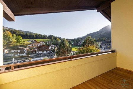 Mit Stil, Charme und Ski - 3 Zimmer - Loggia - Garage - Bergblick