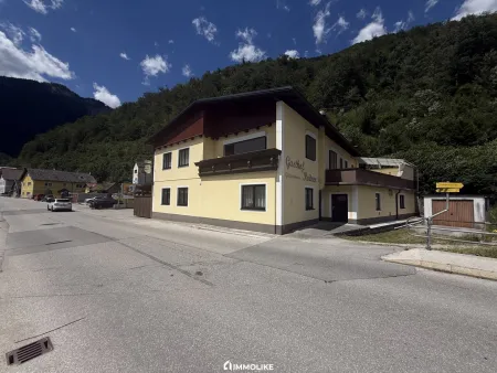 Gasthaus vom Zentrum kommend