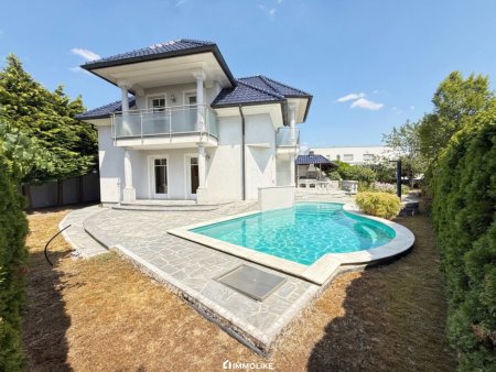 Salzwasserpool