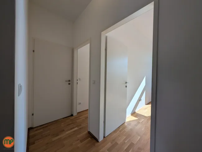 3 Zimmer. Loggia. Fußbodenheizung. – Ideale Floridsdorfer Wohnung - Bild