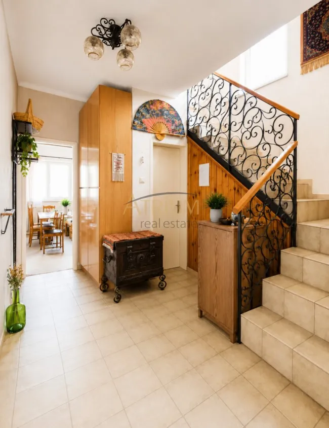 Großzügiges 7-Zimmer-Haus mit Garten in 1210 Wien – Renovierungsprojekt in guter Lage! - Titelbild