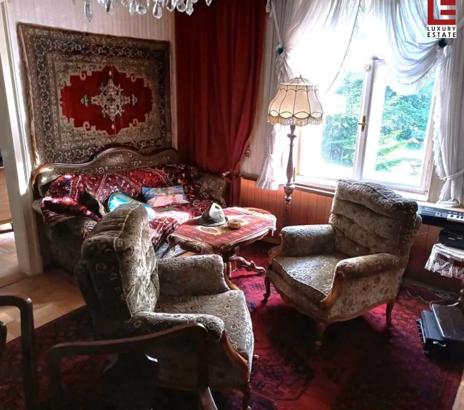 Wohnzimmer Richtung Schlafzimmer