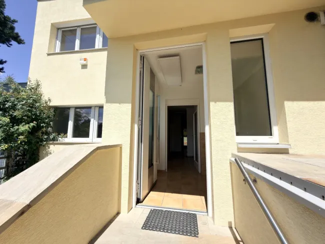 Ein Haus, das mit Ihren Lebensplänen wächst | 4-Zimmer-Doppelhaushälfte | ca. 150 m² | großer Garten | Einliegerbereich | Stellplatz | Grinzing - Bild