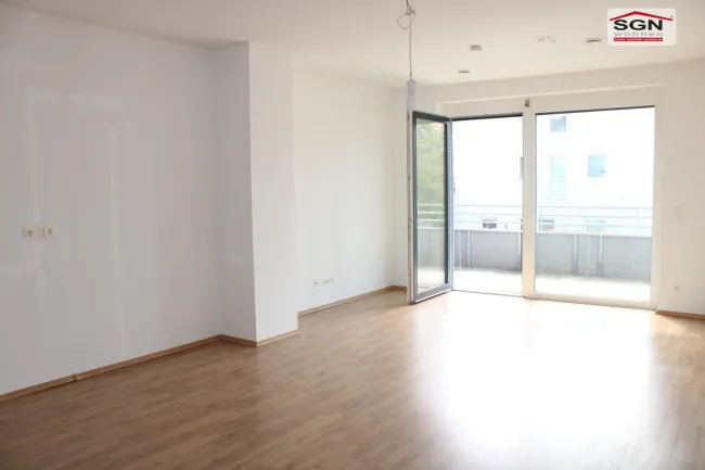 Moderne Citywohnung mit Balkon - Bild