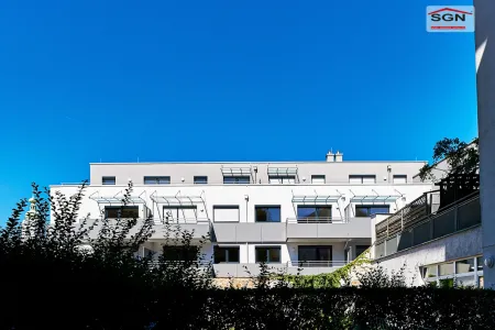 Moderne Citywohnung mit Balkon