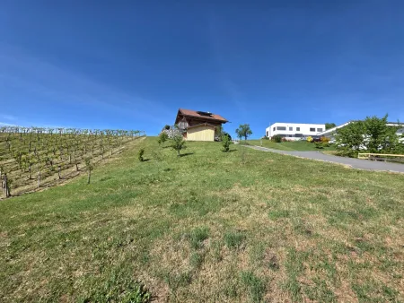 Grundstück