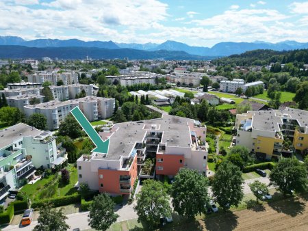 94 m² Wohnkomfort über den Dächern von Klagenfurt - Zwei Terrassen, Wintergarten, Klimaanlage und Schwedenofen