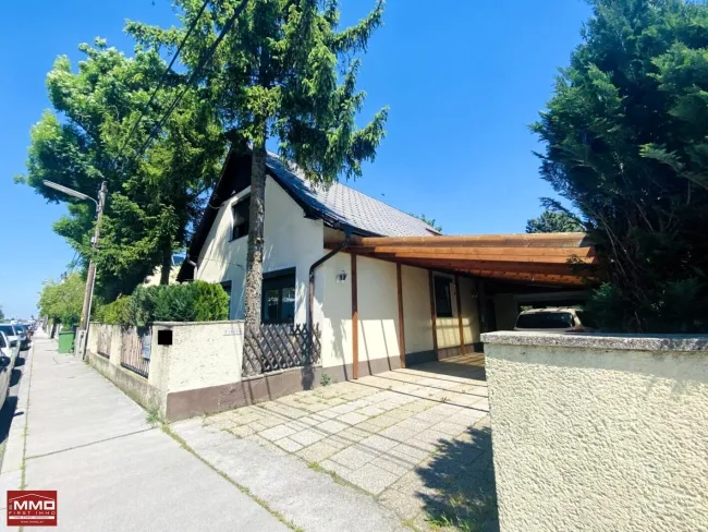 HAUS MIT SONNIGEM GARTEN IN ESSLING! - Titelbild