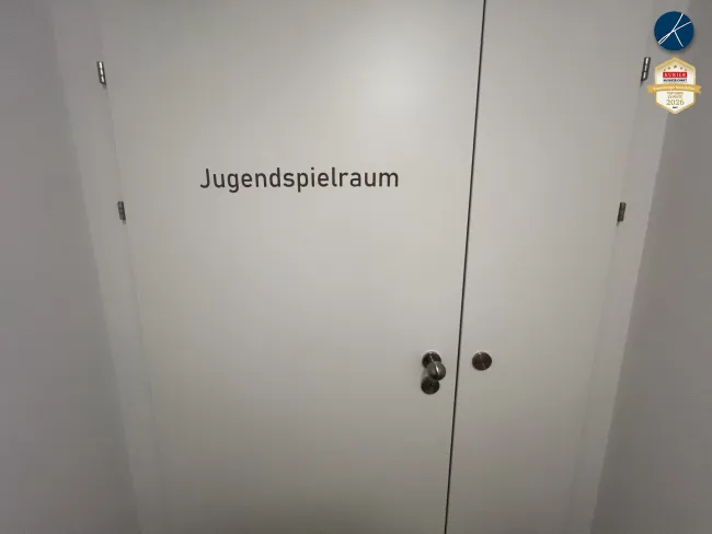 diverse Einrichtungen
