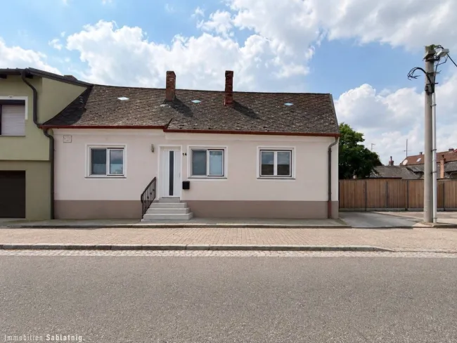 GEMÜTLICHES EFH in WALTERSDORF! 3 Zimmer, Garten, Garage! - Titelbild