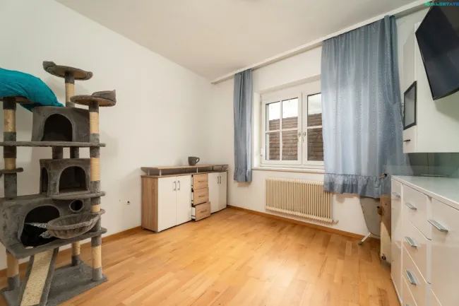 Schlafzimmer 1