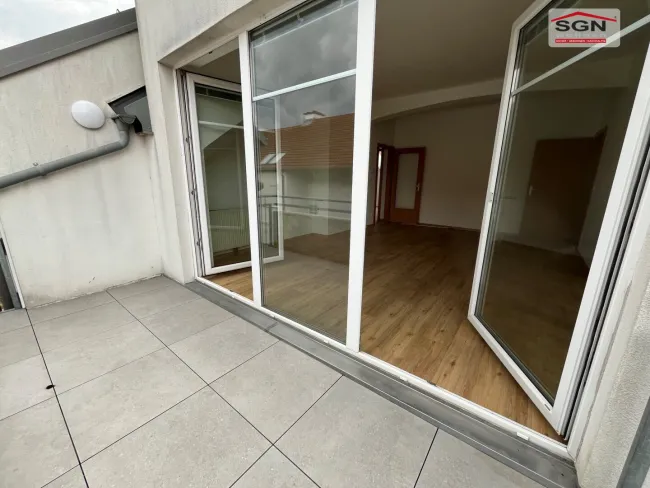 Wunderschöne geförderte 3-Zimmer Dachterrassenwohnung - Bild