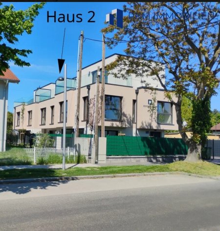 Modernes Reihenmittelhaus 5 Zimmer mit Garten, großer Dachterrasse und eigenem Stellplatz in 1210 Wien – Erstbezug!